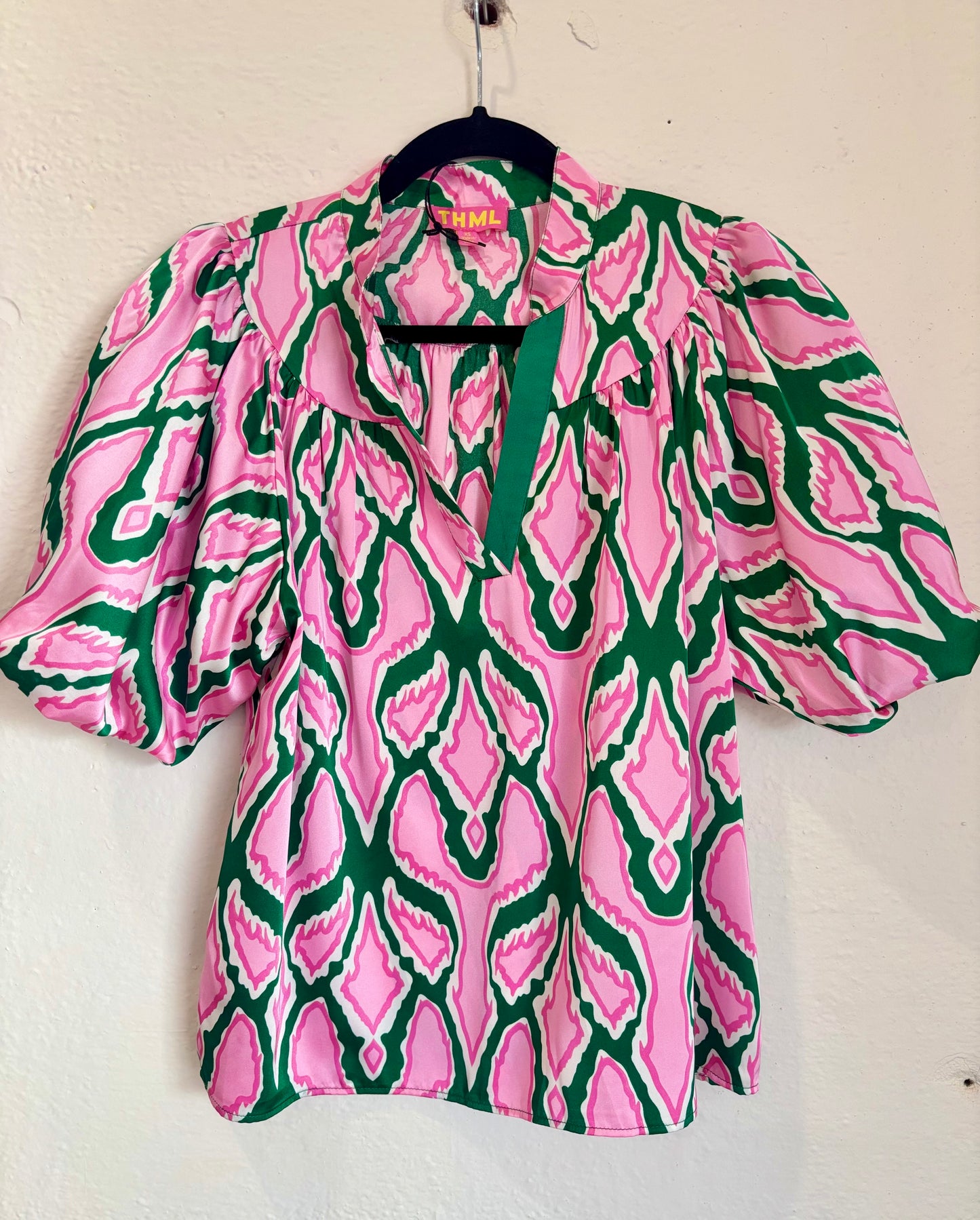 Puff Sleeve Abstract V-Neck Top