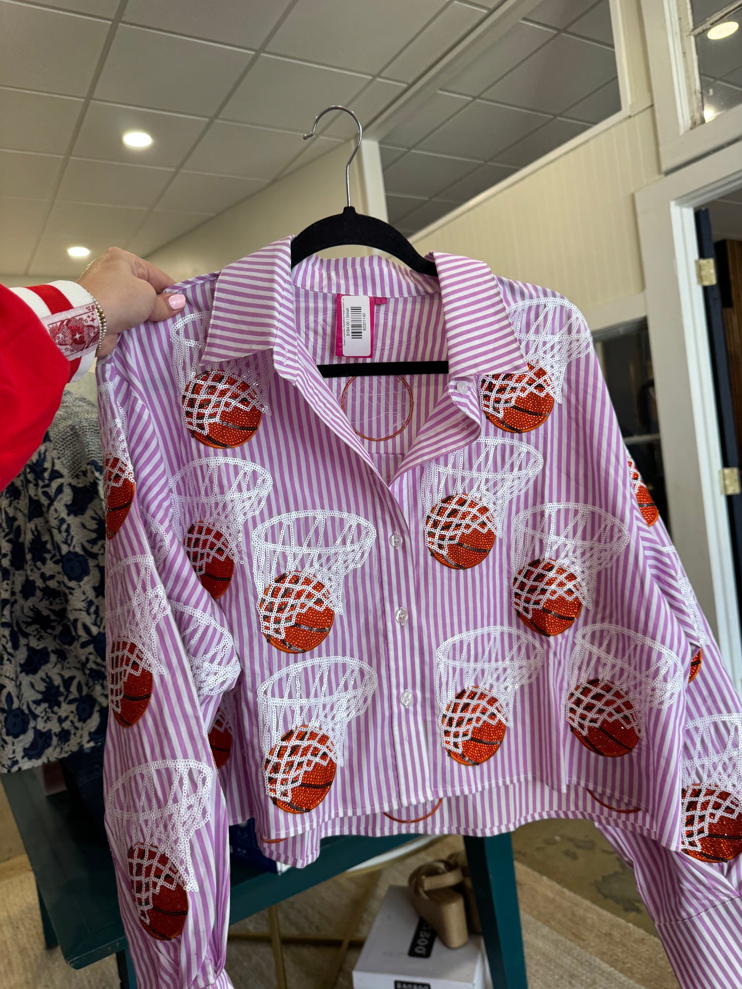 Queen Lavender Basketball Hoops Button up